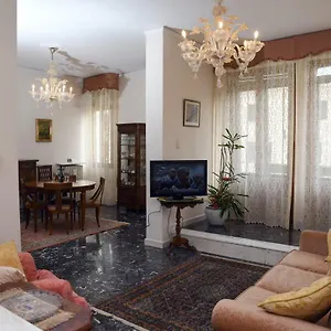 https://residenza-ca-trinita.hotelslidodijesolo.com